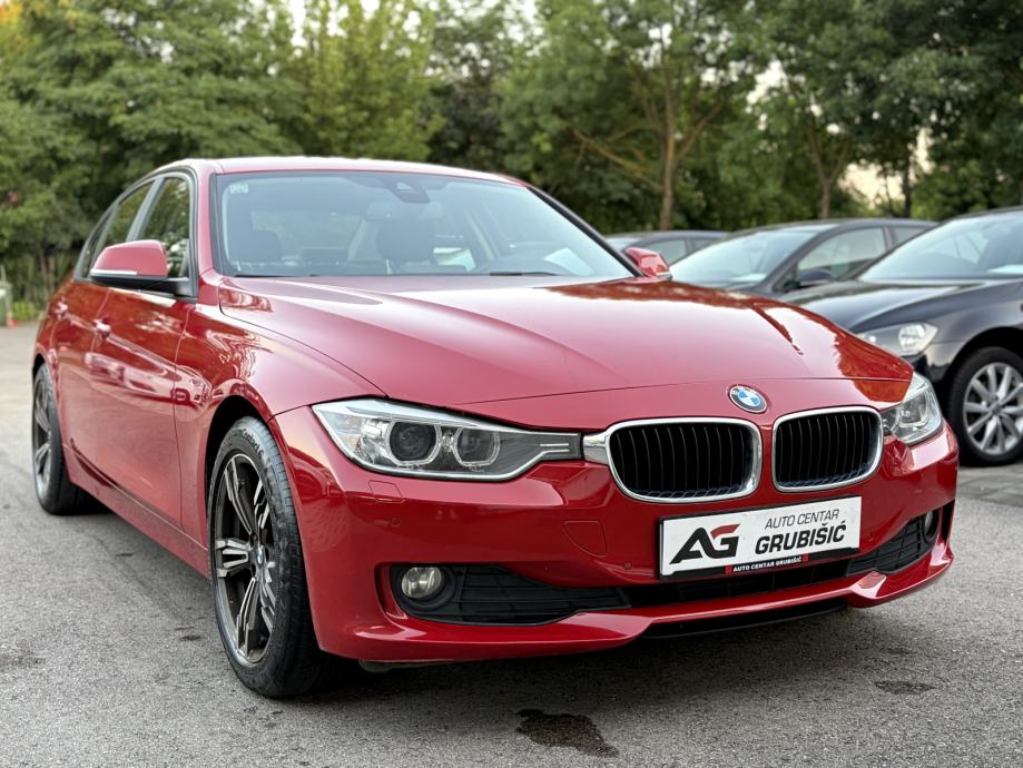 BMW serija 3 320d Sport *REG* *Top oprema* *Jamstvo* 2014 - rabljeno vozilo
