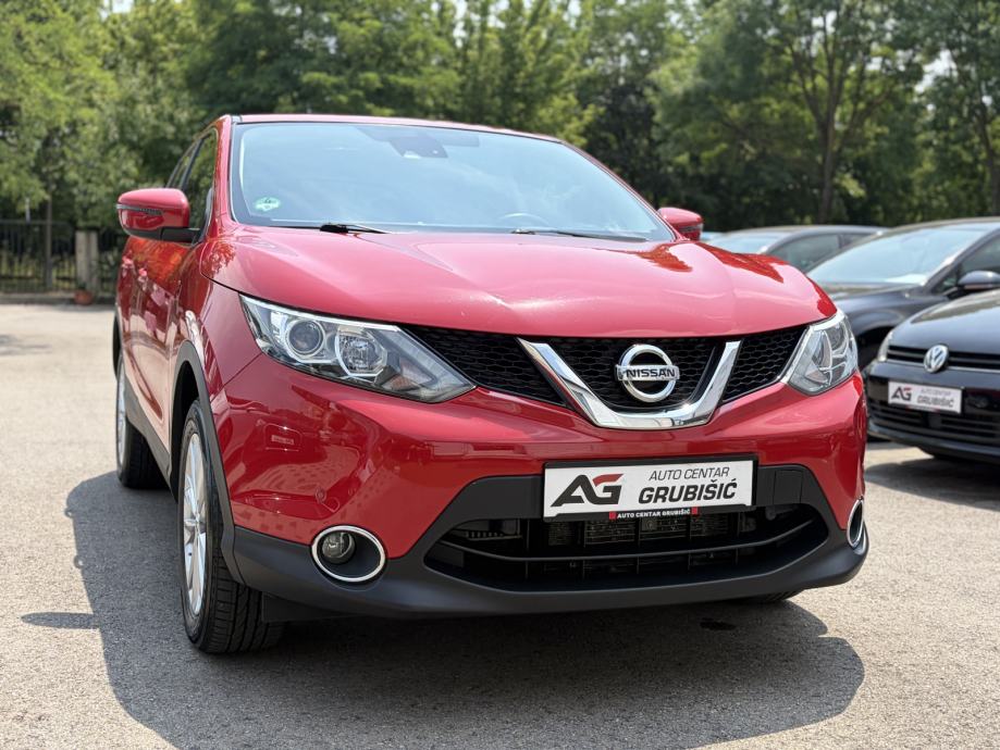 Nissan Qashqai 1,6 dCi *Automatik* *Servisna knjiga* *Jamstvo* 2017 - rabljeno vozilo