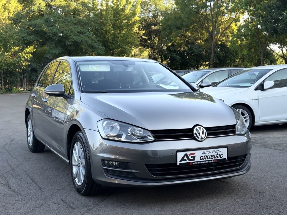 VW Golf 7 1,6 TDI Comfortline *Top oprema* *Jamstvo* 2016 - rabljeno vozilo