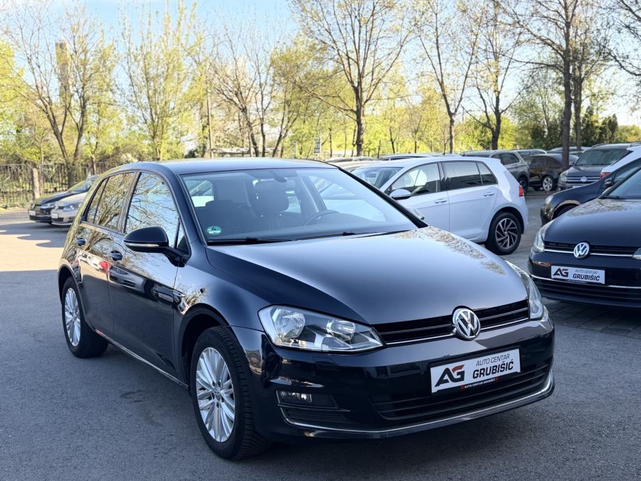 VW Golf 7 1,6 TDI Lounge *Navi* *Servisna* *Top stanje!* 2015 - rabljeno vozilo