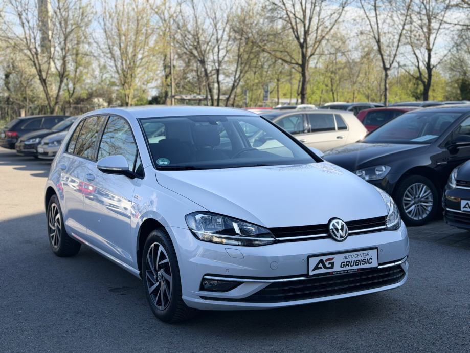 VW Golf 7 1,6 TDI *Facelift* *Servisna* *NAVI* 2018 - rabljeno vozilo